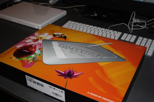 Wacom Bamboo Pen&Touch S : dans sa boîte