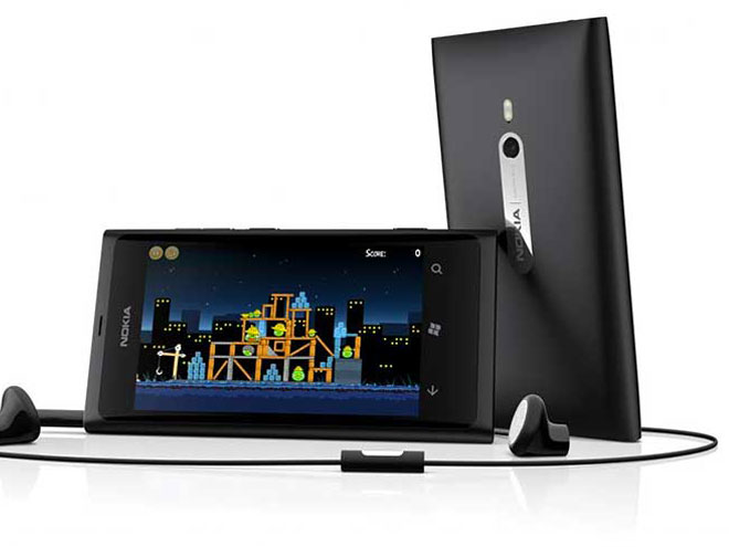 Nokia promet une mise à jour pour régler le problème d’autonomie du Lumia 800