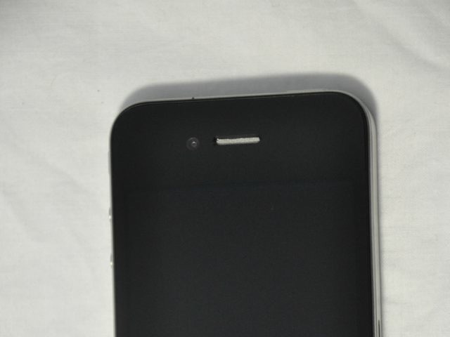 iPhone N90AP : un prototype d'iPhone 4 en vente sur eBay