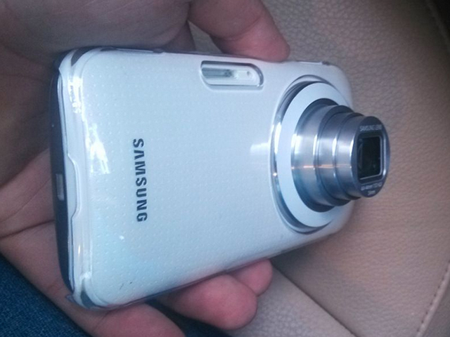 Photo Samsung Galaxy K Zoom : photo 1