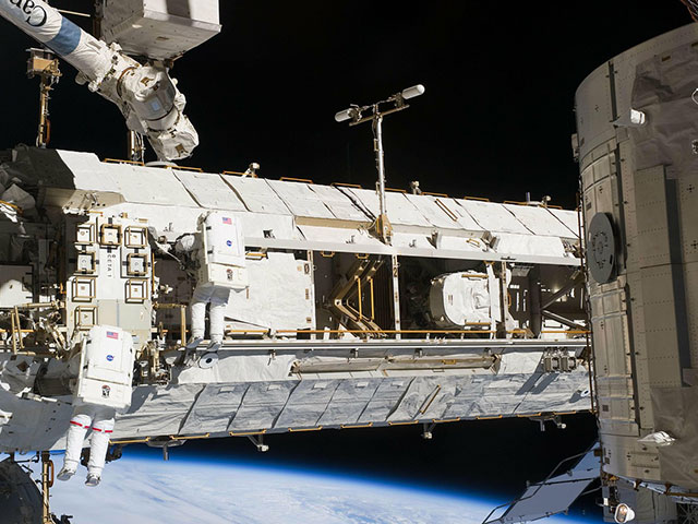  Le vaisseau Progress M-26M est parvenu à corriger l’orbite de l’ISS