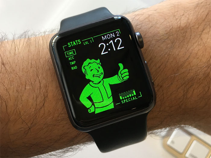  Il a transformé son Apple Watch en Pip-Boy. Enfin presque.