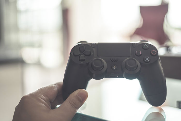 Sony demande aux joueurs s’ils souhaitent jouer aux jeux PS4 sur Nintendo Switch avec Remote Play