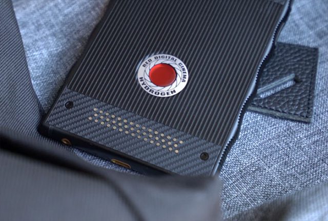 RED Hydrogen One : image 3