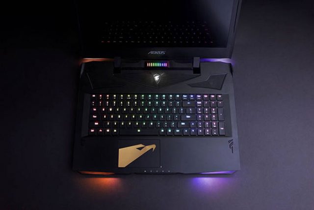 Aorus X9 : image 1