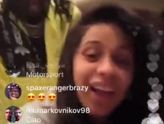 Instagram : une rappeuse a fait semblant d'avoir un rapport sexuel en live