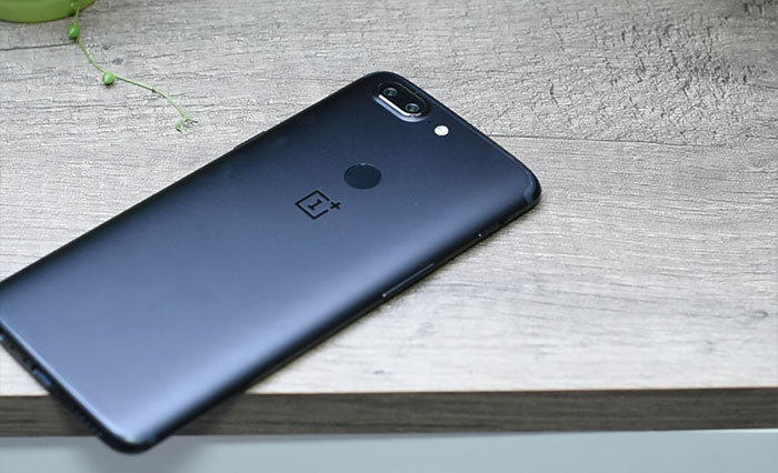  Le OnePlus 5T tombe à 414 €