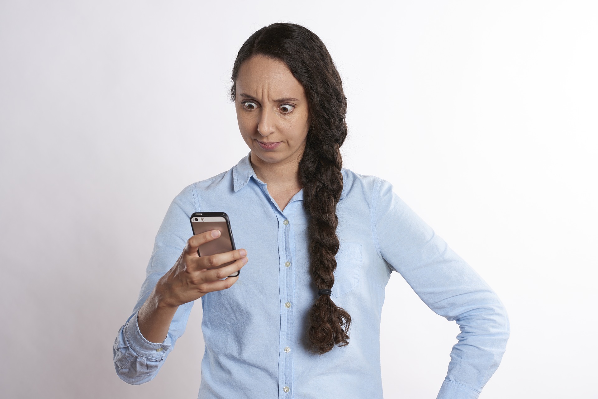 Si Facebook garde une trace de vos appels et SMS, c’est de votre faute
