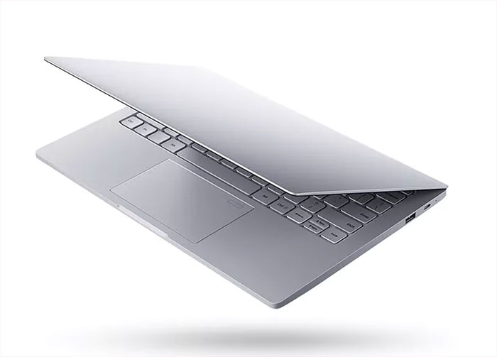  Le Xiaomi Mi Notebook Air à 556 €, un prix tout doux pour une machine très équilibrée