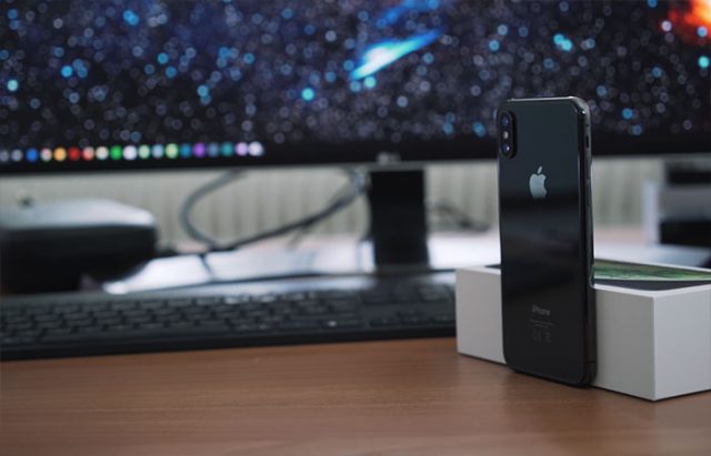 iPhone Xs : image 2