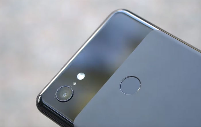 Le Pixel 3 XL est déjà dispo à Hong Kong… et il a une grosse encoche