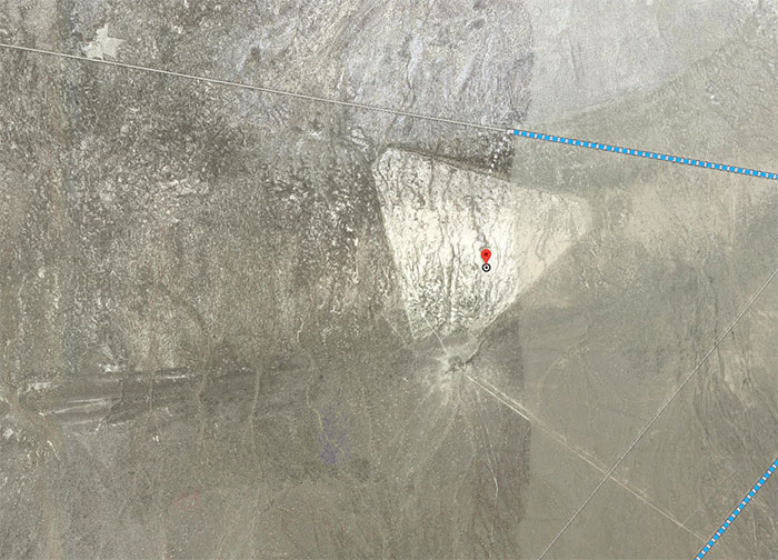  Google Earth a photographié un drôle de truc près de la Zone 51