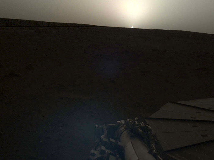  Voici un lever de Soleil vu de Mars… et photographié par InSight