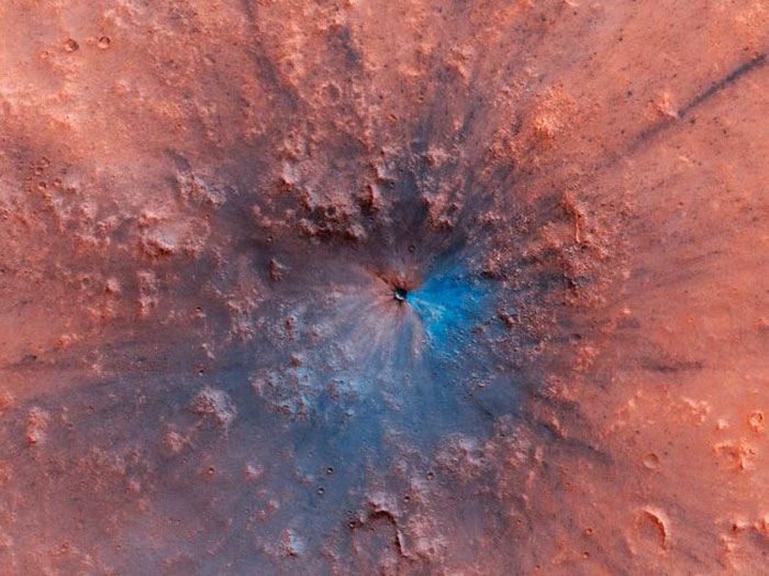  La NASA a photographié un drôle de cratère sur Mars