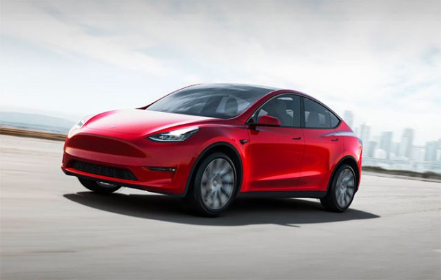 La Tesla Model Y en couleur rouge