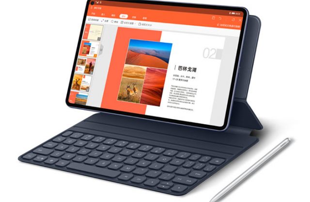 Le Huawei MatePad Pro et sa housse clavier