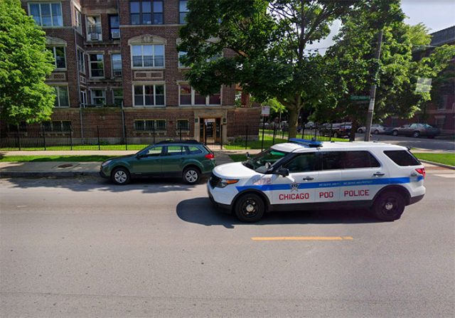 Tiens, une patrouille de la Poo Police de Chicagoi (capture écran)