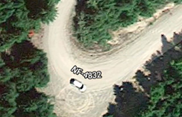 Cette voiture s'est amusée à tracer des cercles visibles depuis Google Maps