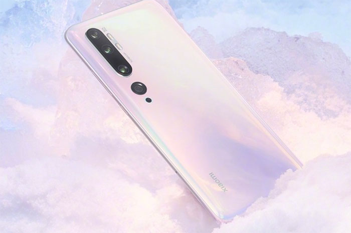 Le Xiaomi Mi Note 10 en version blanche
