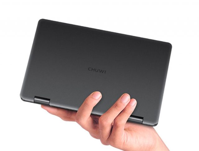 Le Chuwi MiniBook tient dans la main