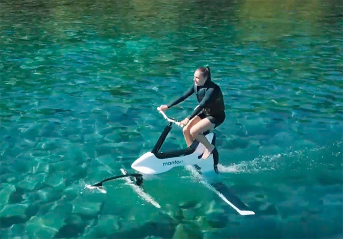 Manta5 a dévoilé un vélo qui fonctionne sur l'eau