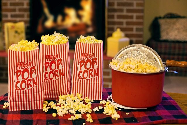 Quoi de mieux qu'un pot de popcorn devant un bon film ou une bonne série ?