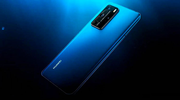 Le Huawei P40 Pro en couleur bleue