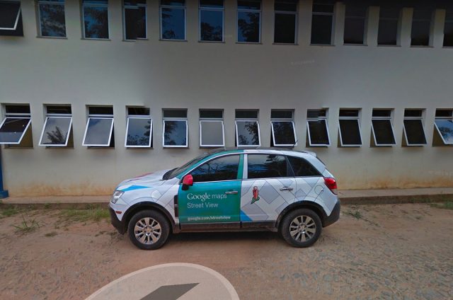 Quand une Google Car... croise une autre Google Car