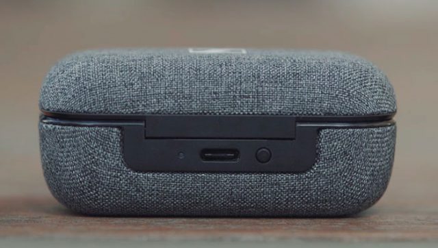Le connecteur est au format USB Type-C