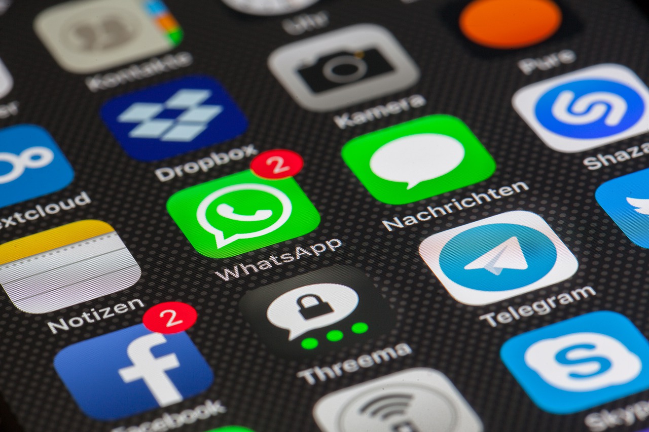6 failles révélées par WhatsApp