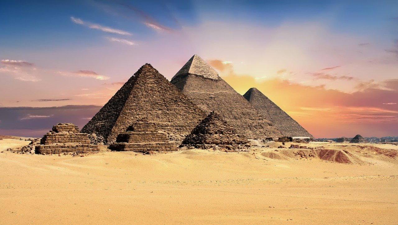 Les pyramides de Gizeh