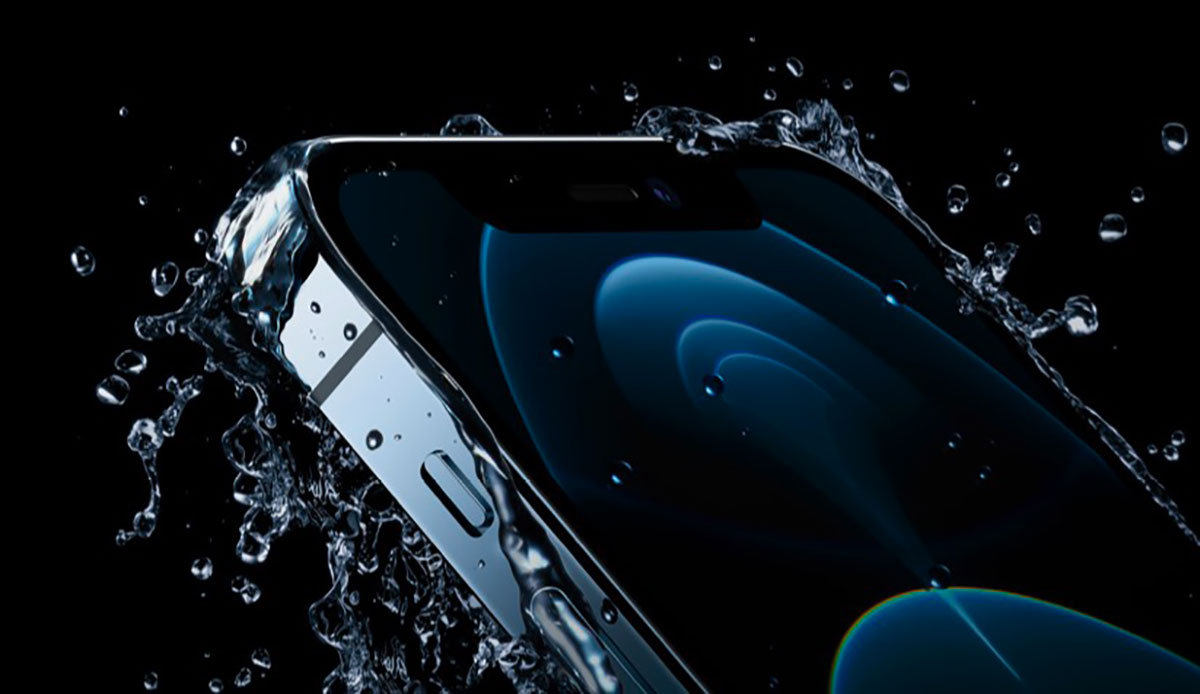 Les iPhone 12 et iPhone 12 Pro ne craignent pas l'eau