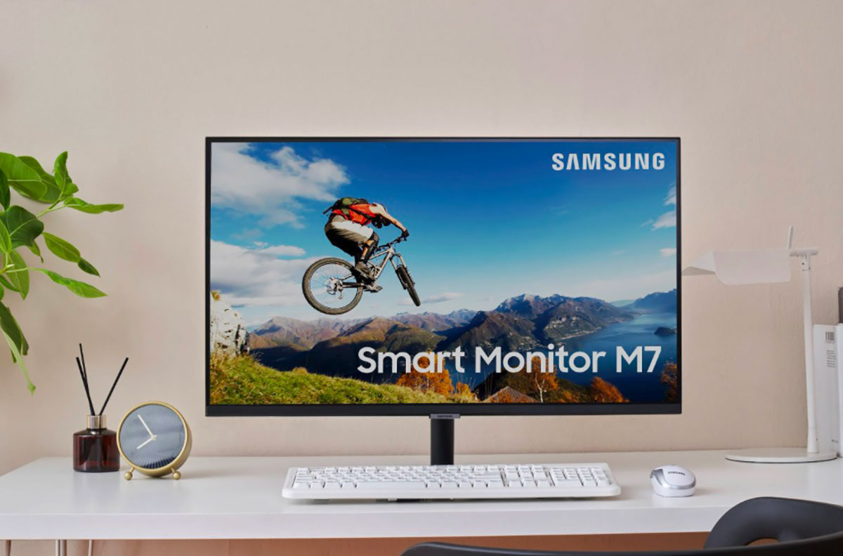 Le Samsung Smart Monitor M7