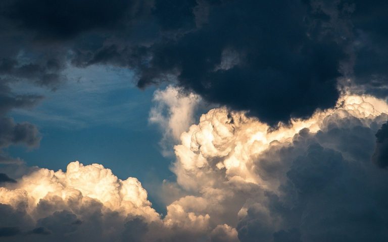 Une photo de nuages