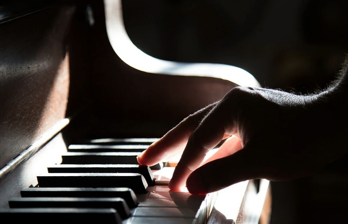 Matthew Whitaker, le pianiste aveugle qui pourrait nous en apprendre plus sur le génie créatif