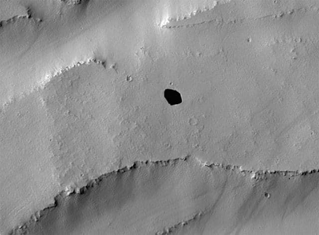 NASA discovered a strange hole on the surface of Mars