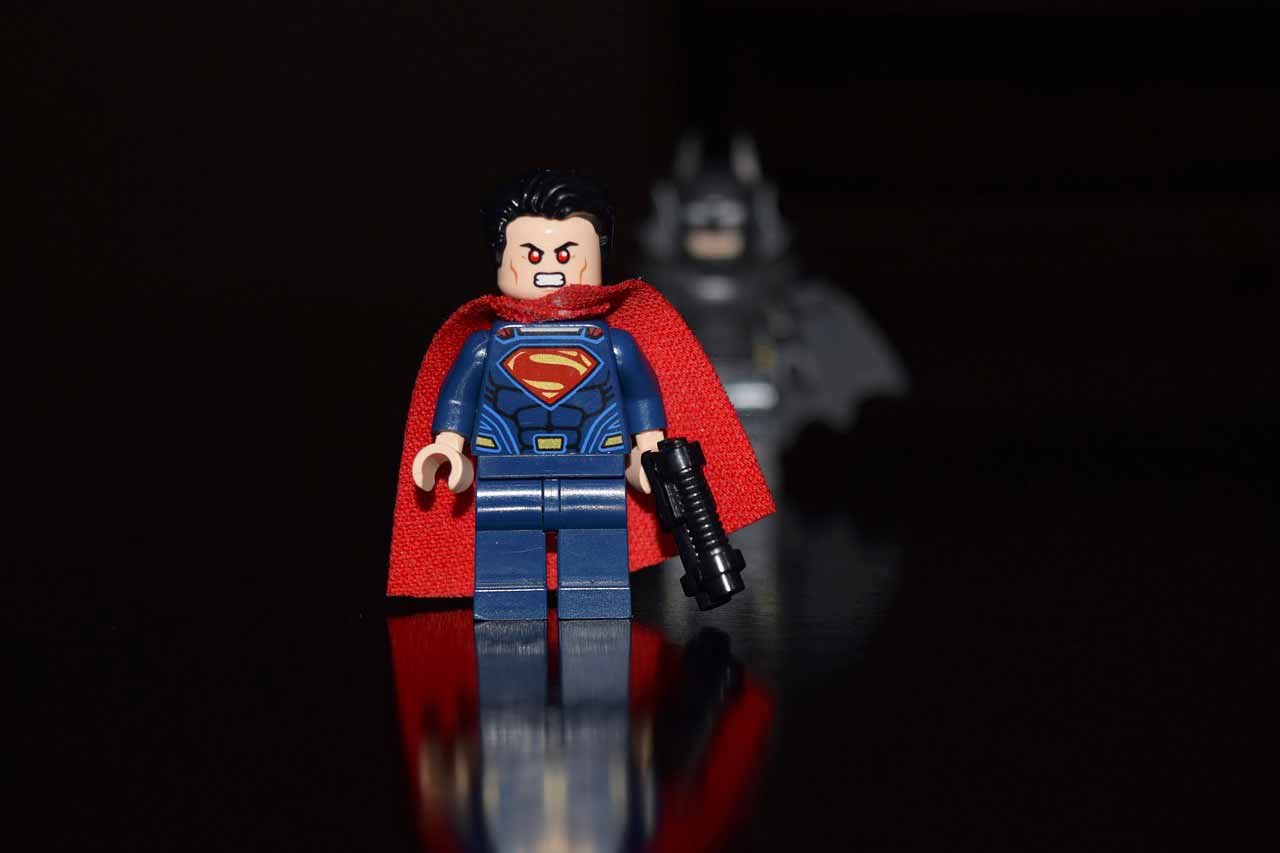 Superman et Batman côte à côte