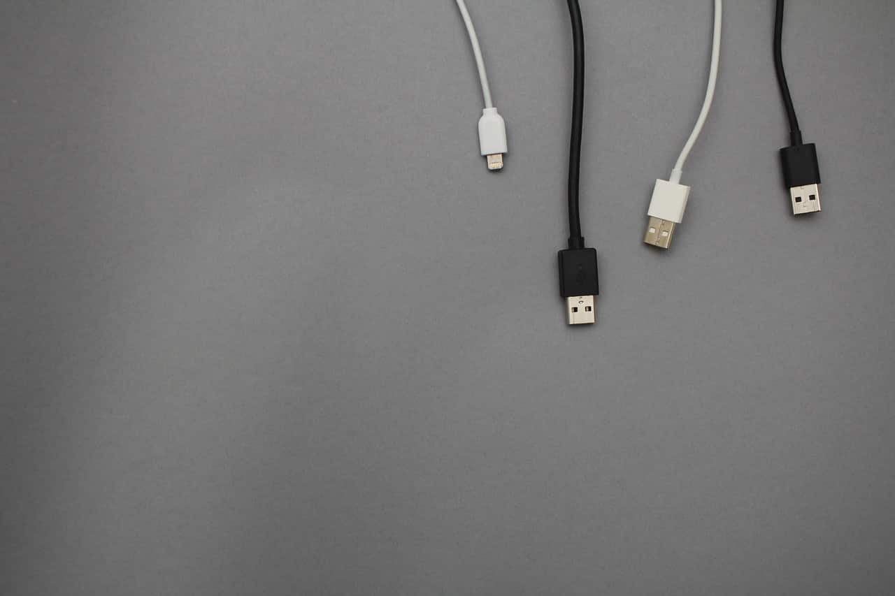 Des câbles USB