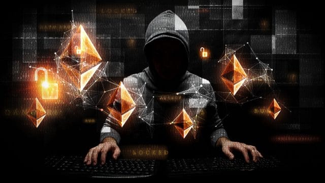 Un hacker en train de pirater Ethereum