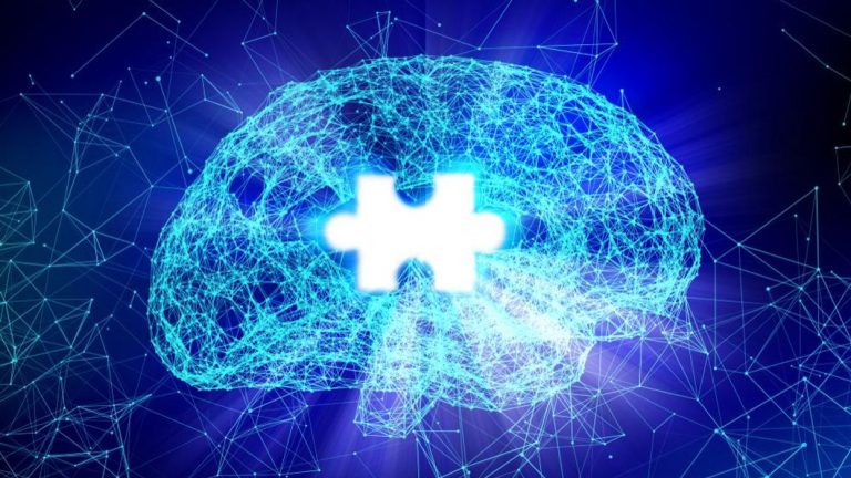 cerveau qui manque un puzzle