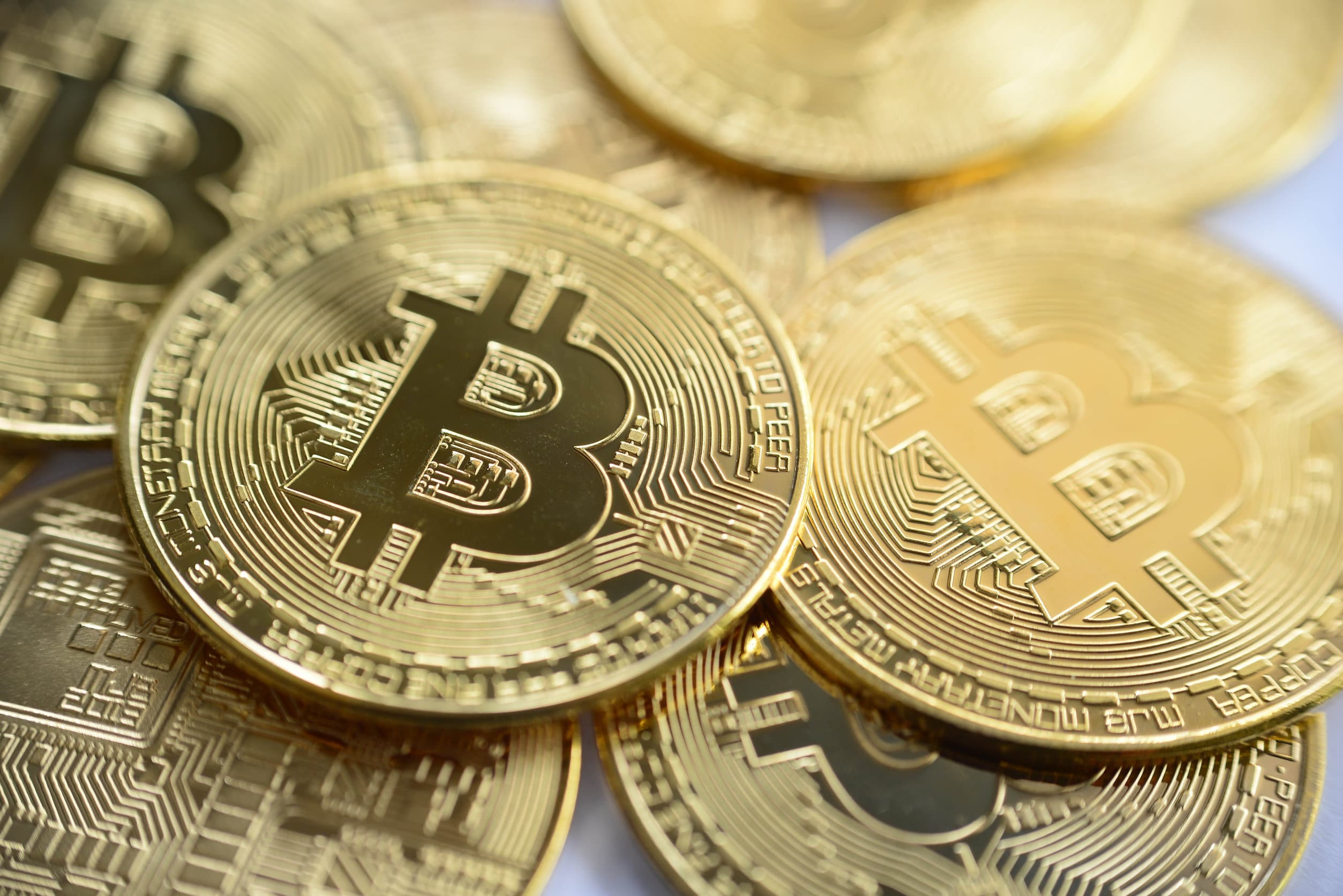 Pièces d'or avec le symbole Bitcoin