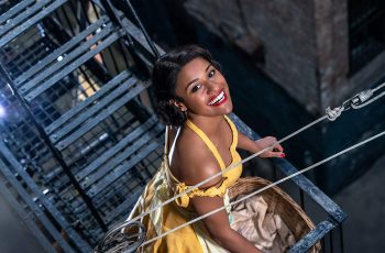 Ariana-DeBose-dans-West-side-Story