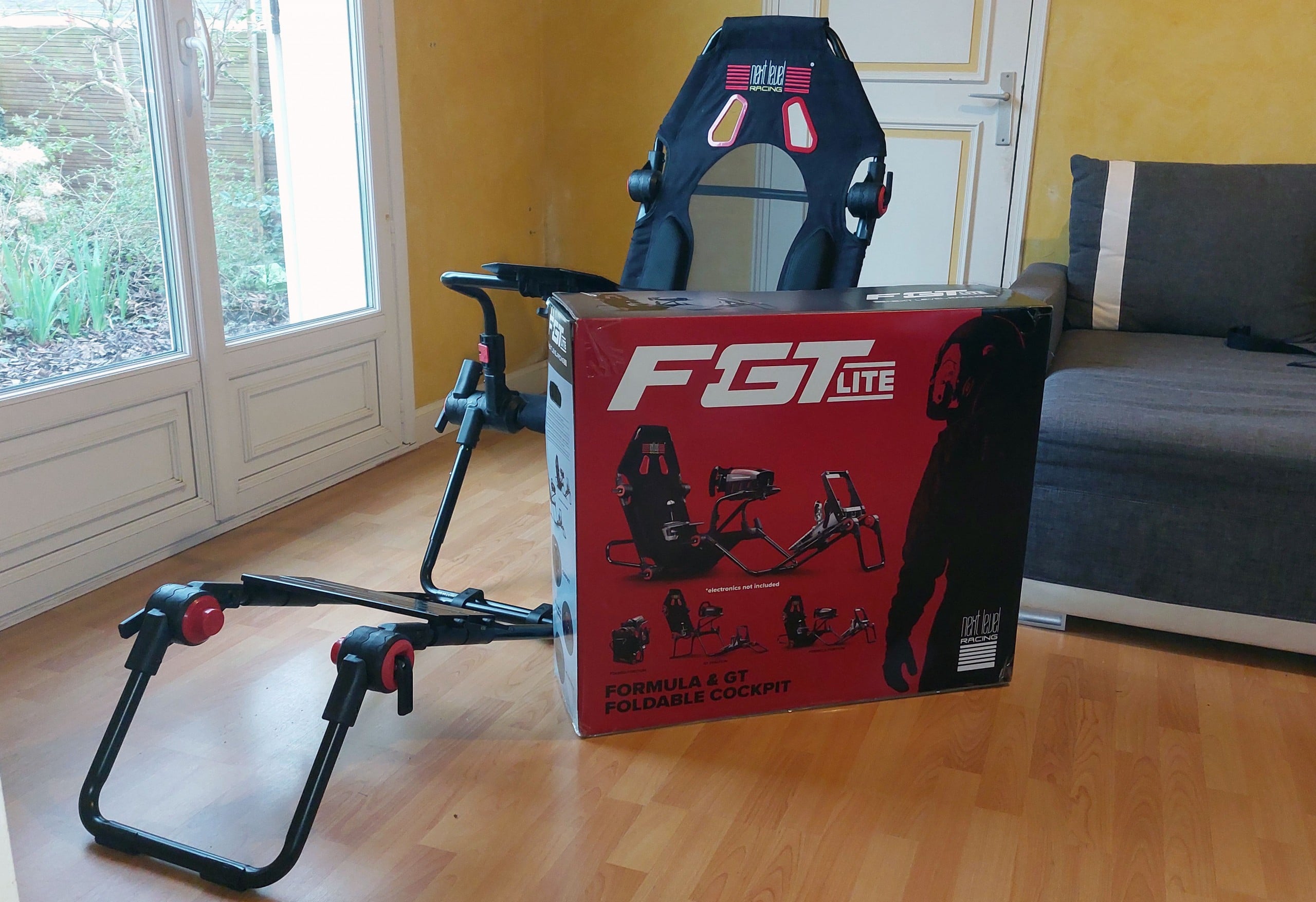 Cockpit F-GT Lite une fois monté