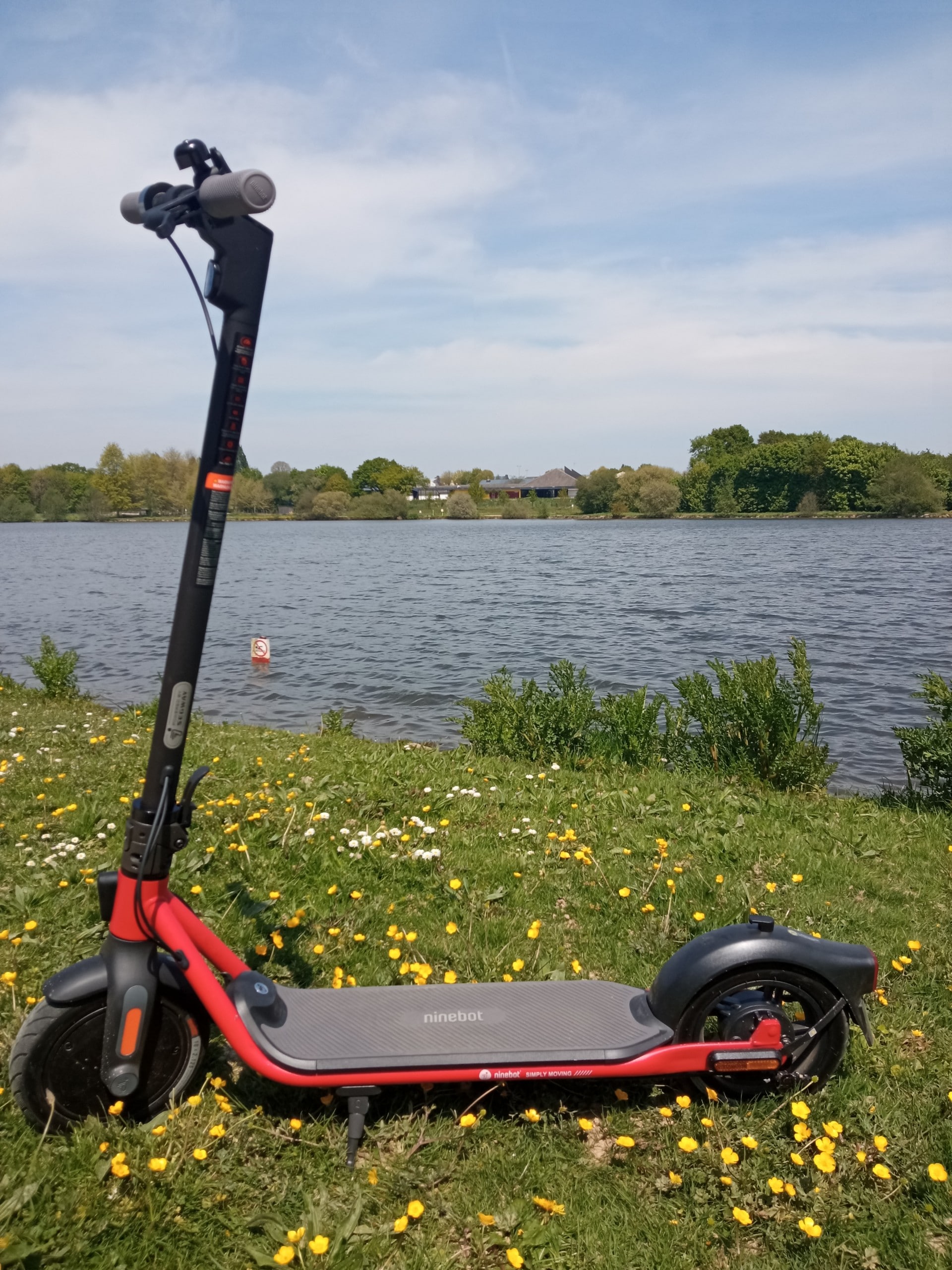 Photo de la trotinette électrique Segway Ninebot D18E