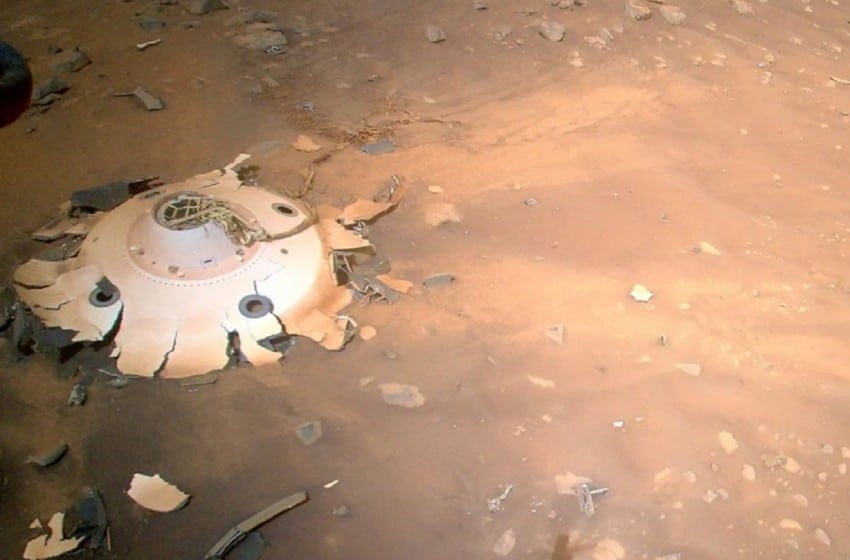 Nasa : Ingenuity prend des images spectaculaires d’une épave lors de l’atterrissage de Perseverance