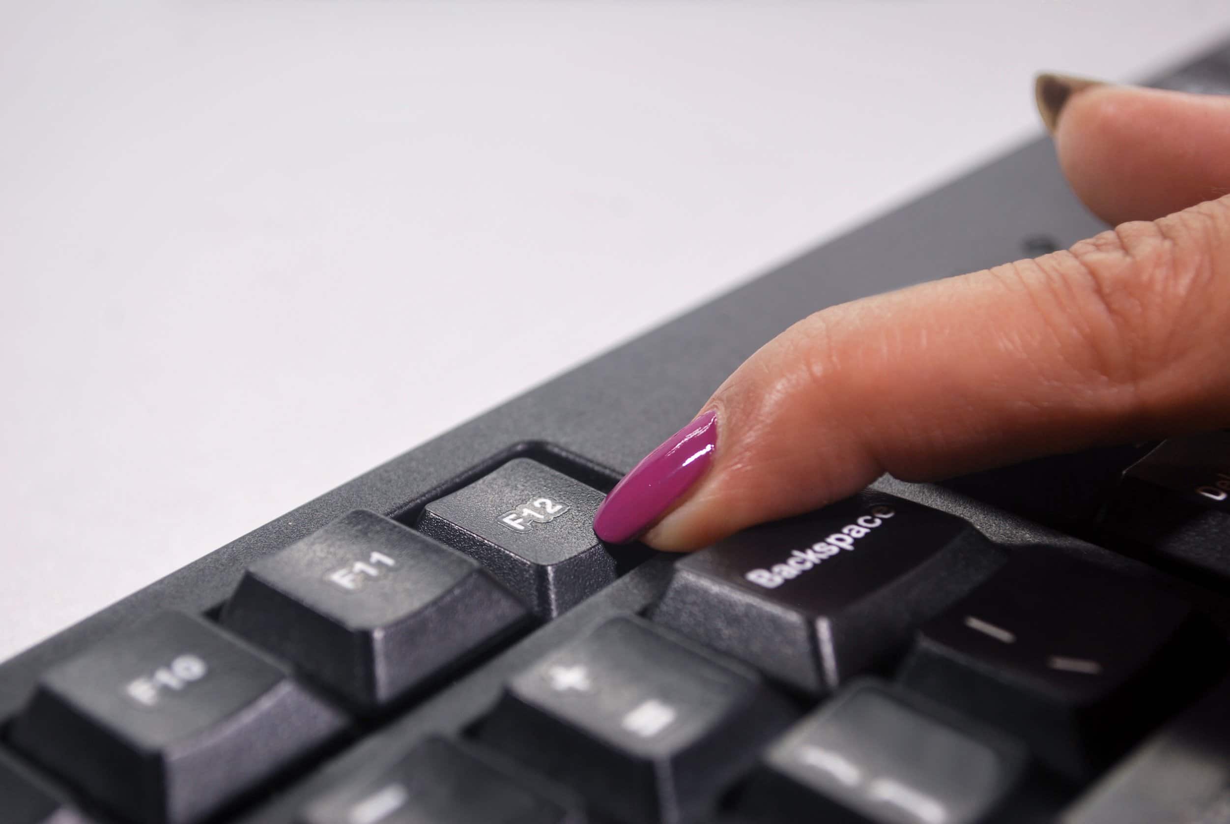 Touche_fonctionnelle_F12_clavier