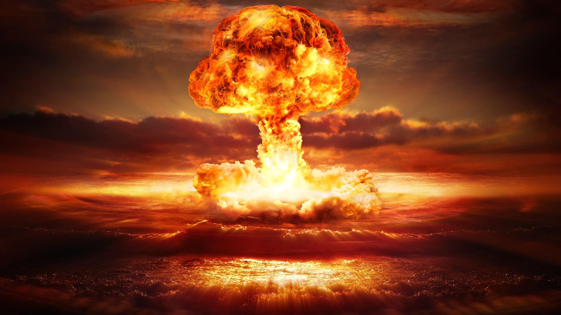 Explosion d'une bombe nucléaire au cours d'un essai nuclaire dans l'océan