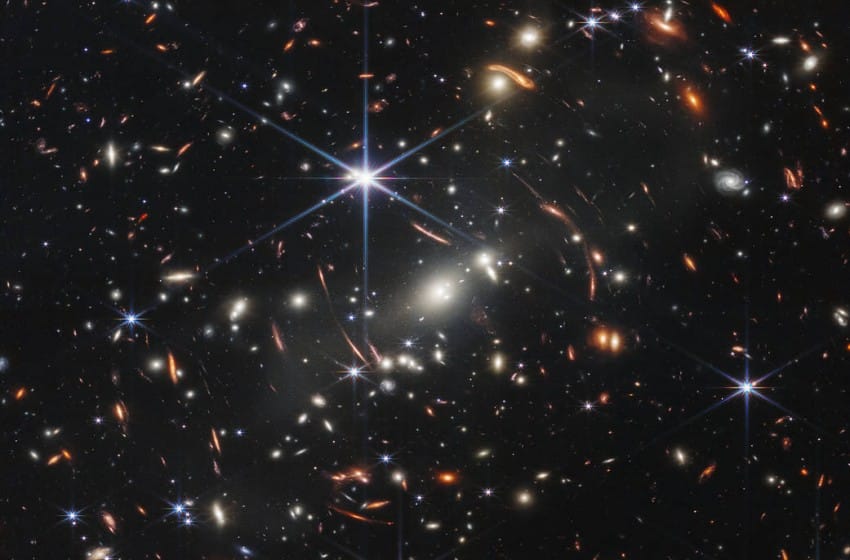 Voici l’image la plus profonde jamais prise de l’Univers, capturée par le télescope Webb