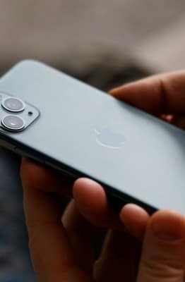 iPhone 13