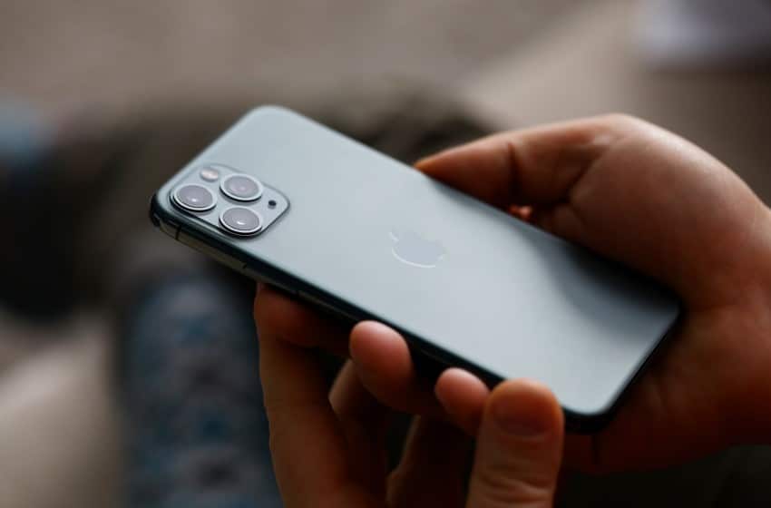 iPhone 13